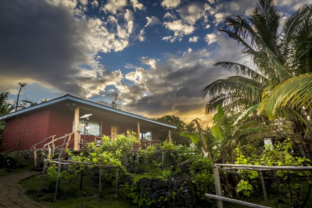 Pikera Uri Eco Lodge Hanga Roa Exterior foto